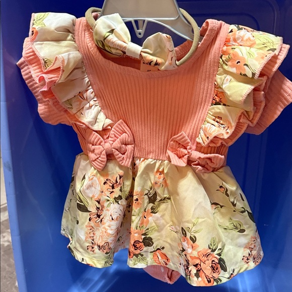 SHEIN Pink and White Floral Baby Dress with bow headband - Picture 1 of 3